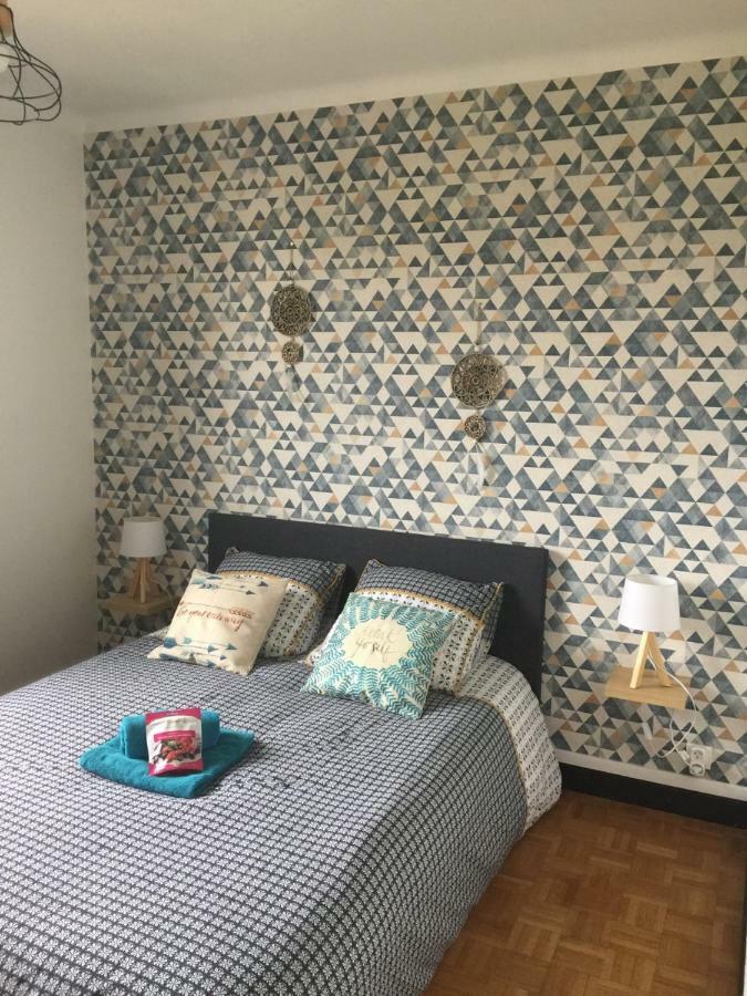 Montalieu Sejour 2 Maisons, Les Tulipes Ou Les Bambous Bagian luar foto